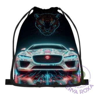Conheça o Saco de Cordões Modelo Jaguar. Apresentamos um acessório sofisticado e repleto de poder, que exibe a ilustração futurista de um desportivo de luxo encimado pelo olhar marcante do felino em linhas de néon